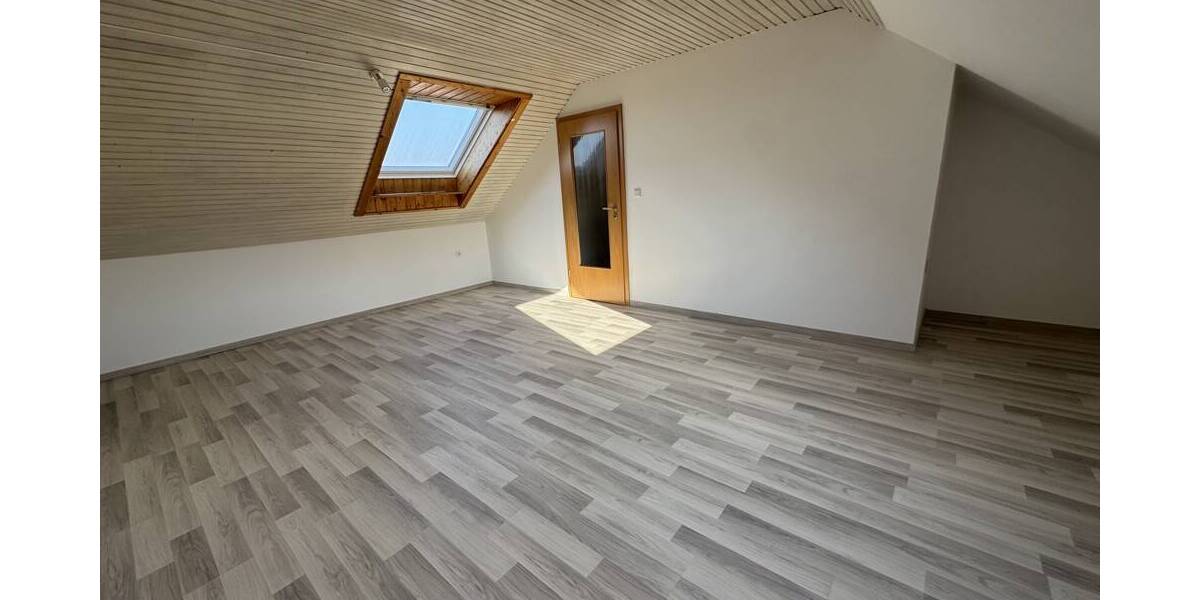 Reihenmittelhaus Bovenden - 5 Zimmer, 97 m&sup2;, 330.000&euro; | Angebot:25736770