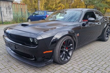 Dodge Challenger 50.000 km 34.999 € Northeim 37154