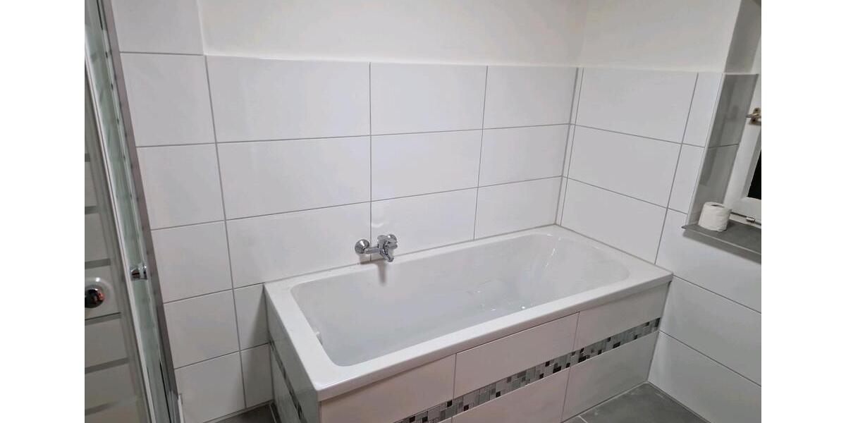 Etagenwohnung Hann. Münden - 7 Zimmer, 200 m&sup2;, 950&euro; | Angebot:26412515