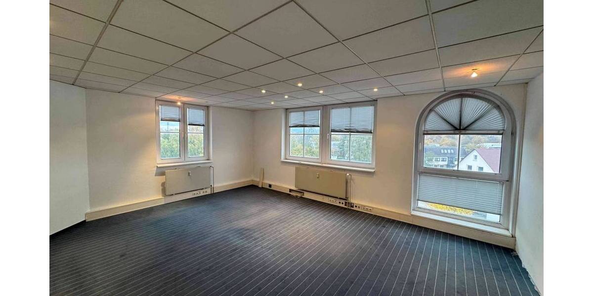 Gewerbeobjekt Göttingen Weststadt - 4 Zimmer, 120 m&sup2;, 800&euro; | Angebot:25668255