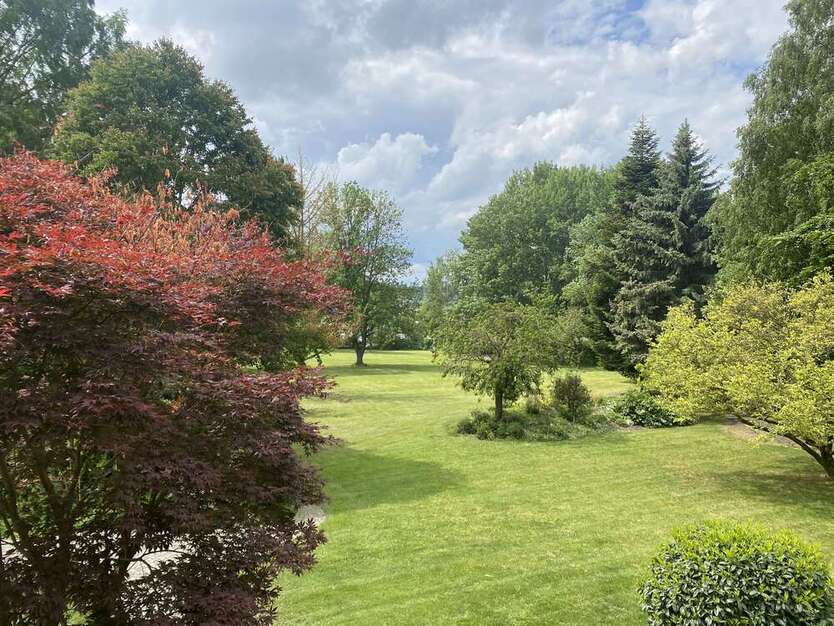 Haus zum Kaufen in Bovenden 1.997.000 € 355 m²