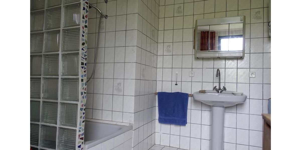 Einfamilienhaus Uslar - 9 Zimmer, 170 m&sup2;, 99.500&euro; | Angebot:27269908