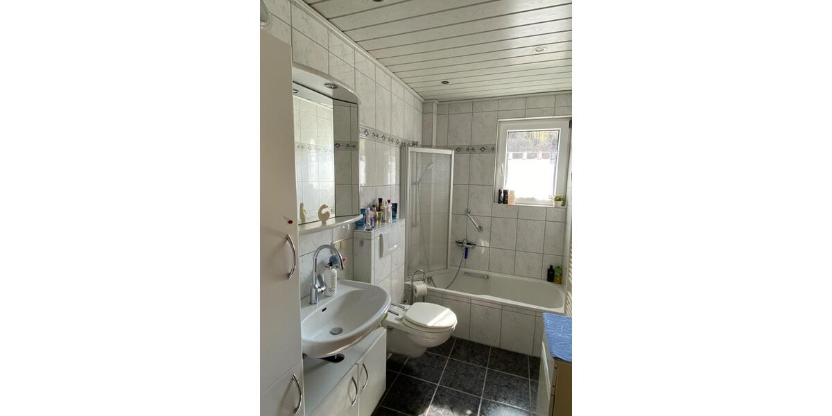 Mehrfamilienhaus, Wohnhaus Nörten-Hardenberg Hardenberg - 12 Zimmer, 226 m&sup2;, 339.000&euro; | Angebot:25866339