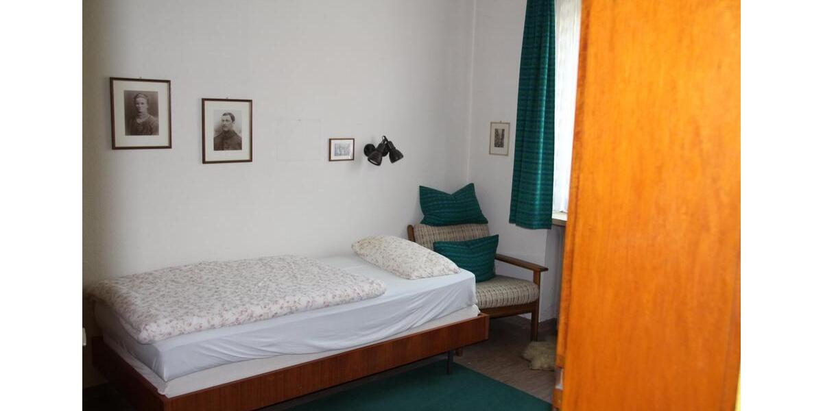 Einfamilienhaus Hann. Münden - 8 Zimmer, 150 m&sup2;, 1.150&euro; | Angebot:24834090