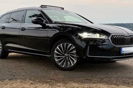 Skoda Superb 19.600 km 43.500 &euro; Hattorf am Harz 37197