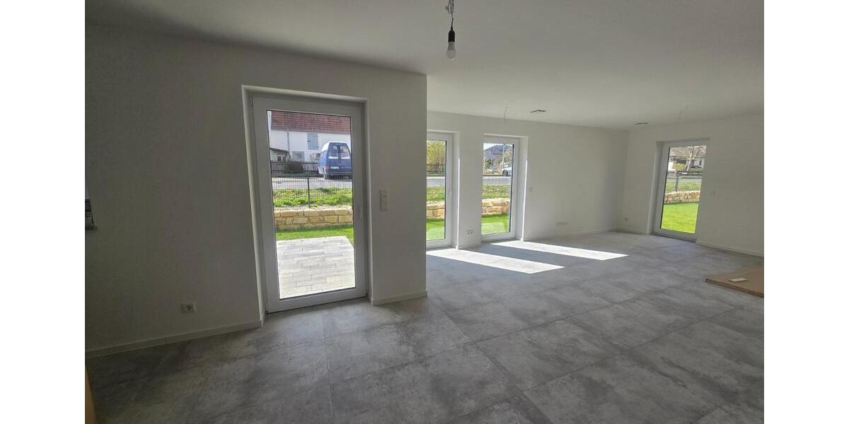 Barrierefreie Erdgeschosswohnung, KfW 40, 90,68 m² nähe Göttingen 3.5 zimmer