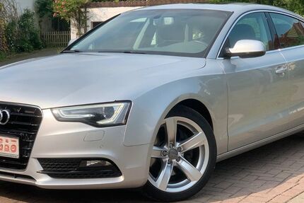 Audi A5 176.500 km 17.390 &euro; Beienrode bei Göttingen 37130
