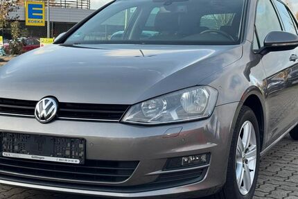 VW Golf 127.287 km 8.900 € Göttingen 37081