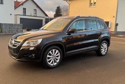 VW Tiguan 168.700 km 5.900 € Bovenden 37120