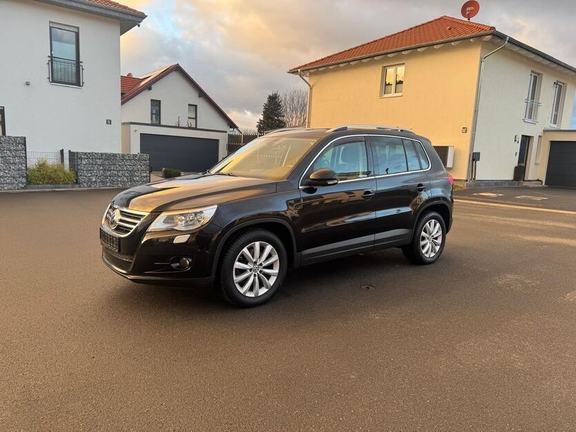 VW Tiguan 168.700 km 5.900 € Bovenden 37120