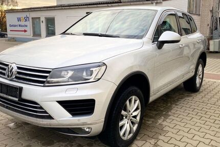 VW Touareg 266.000 km 14.899 € Nörten Hardenberg 37176