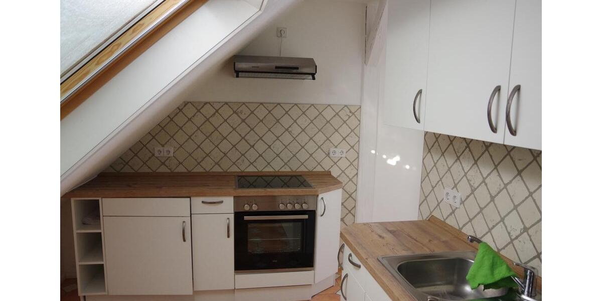 Dachgeschoßwohnung Rosdorf - 2 Zimmer, 42 m&sup2;, 699&euro; | Angebot:25655104