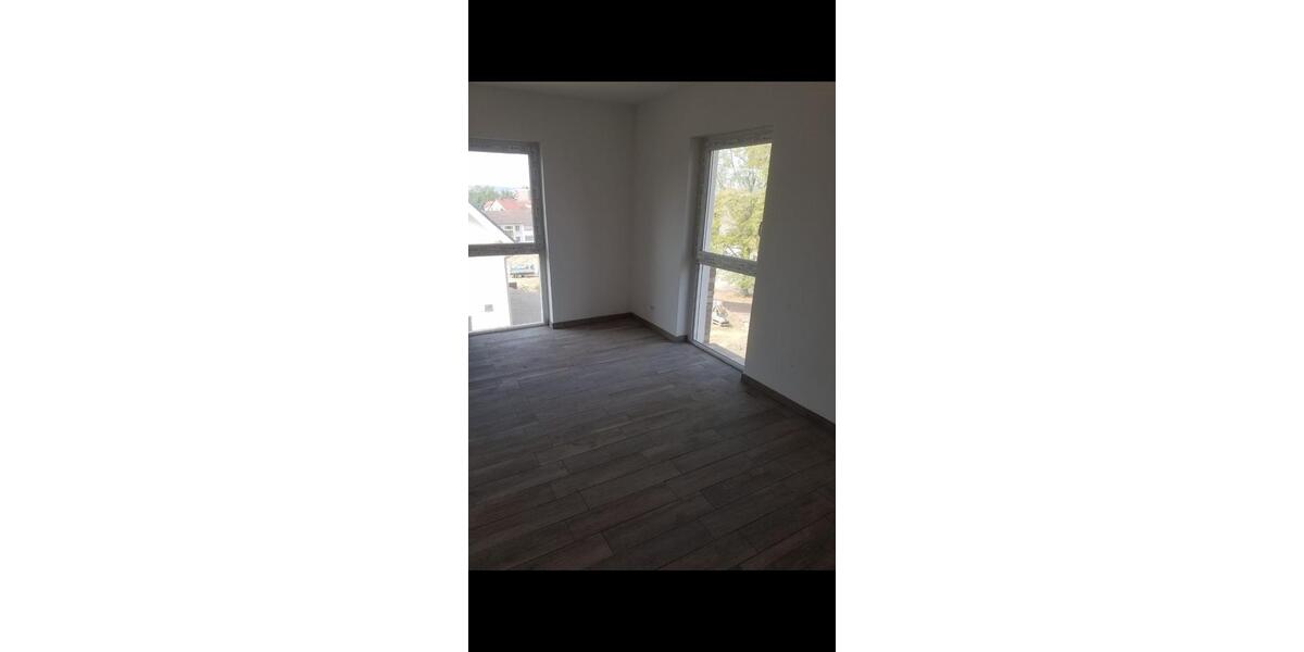 Etagenwohnung Northeim - 4 Zimmer, 135 m&sup2;, 1.250&euro; | Angebot:25505838