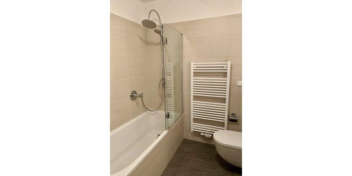 Etagenwohnung Hardegsen - 4 Zimmer, 96 m&sup2;, 895&euro; | Angebot:25598915