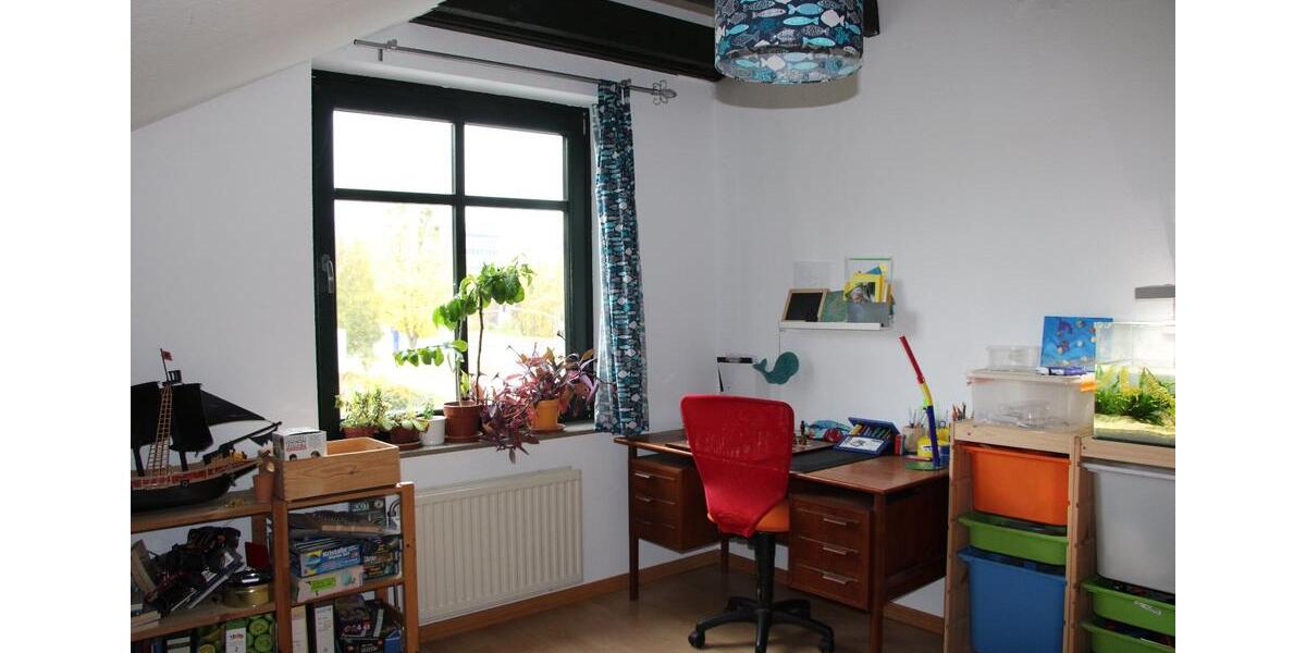 Dachgeschoßwohnung Göttingen Roringen - 3.5 Zimmer, 100 m&sup2;, 320.000&euro; | Angebot:24701471