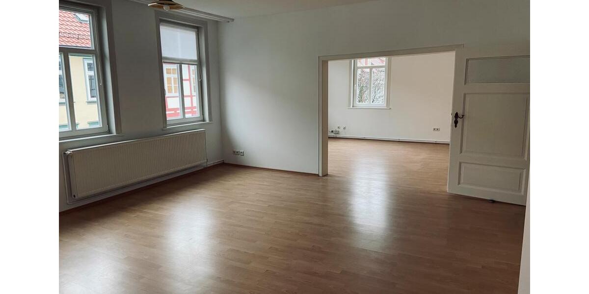 Etagenwohnung Northeim - 5 Zimmer, 170 m&sup2;, 1.020&euro; | Angebot:26423609