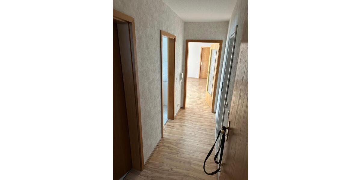 Dachgeschoßwohnung Nörten-Hardenberg Hardenberg - 3.5 Zimmer, 105 m&sup2;, 850&euro; | Angebot:25754001