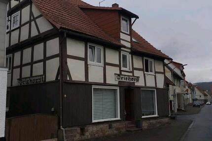 Haus Wesertal - 10 Zimmer, 200 m&sup2;, 135.000&euro; | Angebot:24743100