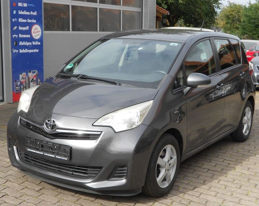 Toyota Verso-S 216.000 km 4.650 € Bodensee bei Göttingen 37434