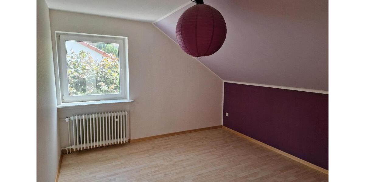 Dachgeschoßwohnung Hann. Münden - 3 Zimmer, 90 m&sup2;, 660&euro; | Angebot:26326347