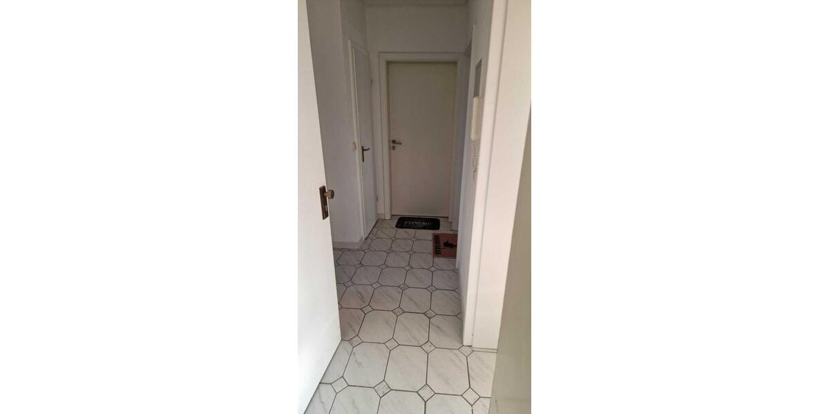 Dachgeschoßwohnung Göttingen Nordstadt - 3.5 Zimmer, 90 m&sup2;, 890&euro; | Angebot:26232161