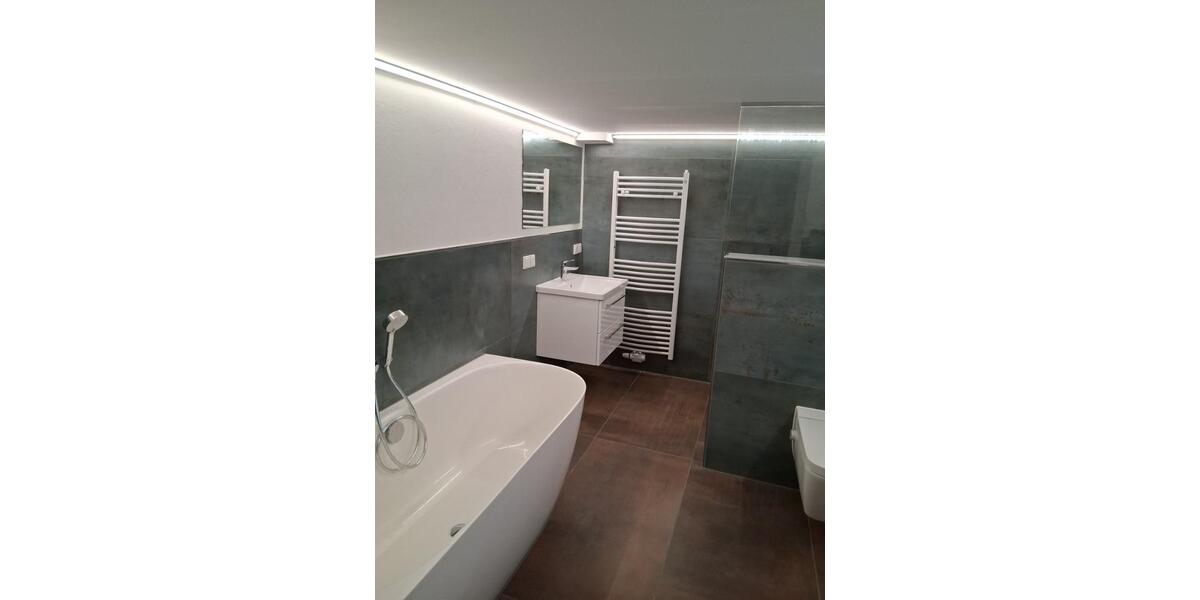 Einfamilienhaus Friedland - 8 Zimmer, 150 m&sup2;, 1.750&euro; | Angebot:25307911