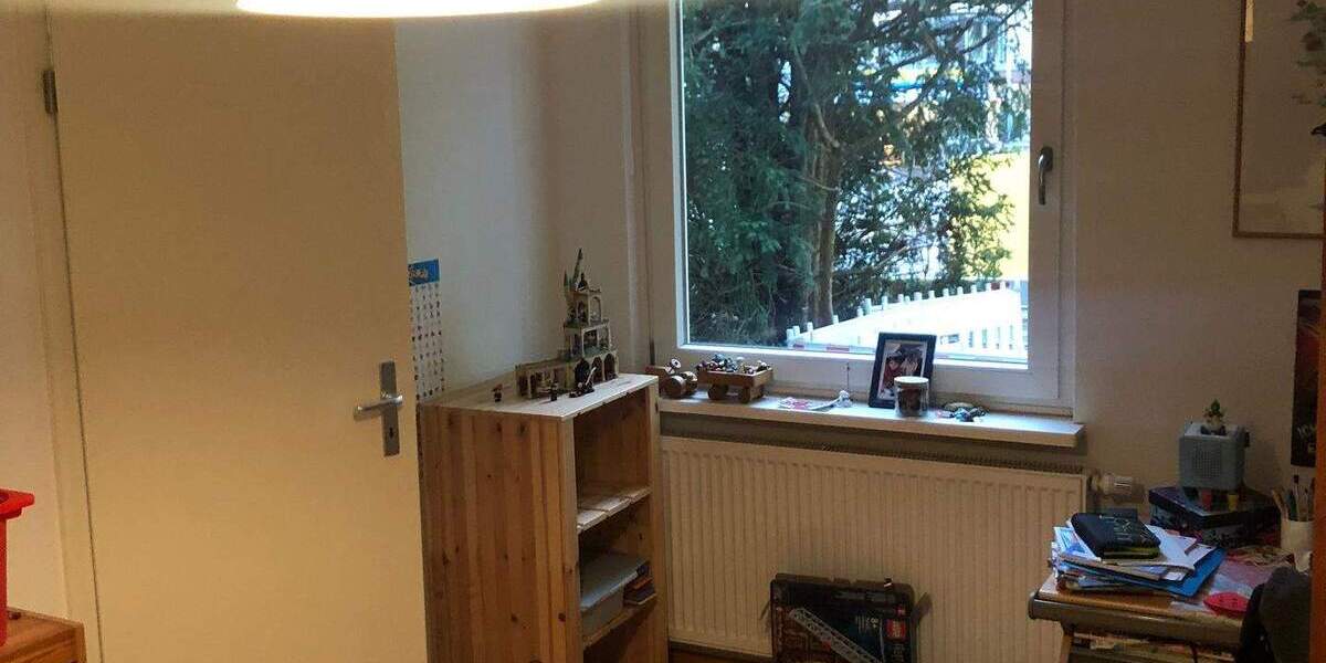 9105680 | 3 Zimmer in traumhafter Lage, mit Balkon und Gartenmitbenutzung 3 zimmer