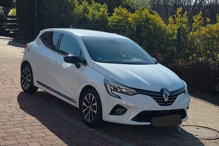 Renault Clio 17.500 km 16.900 &euro; Uslar 37170