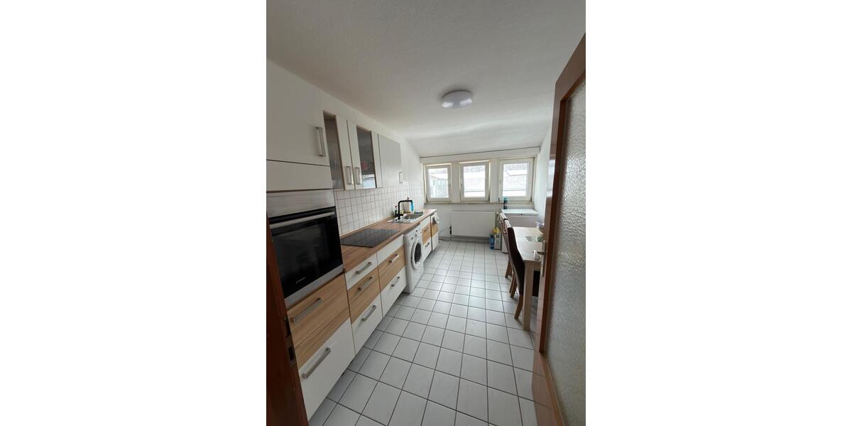 Dachgeschoßwohnung Duderstadt - 3 Zimmer, 77 m&sup2;, 400&euro; | Angebot:24804010