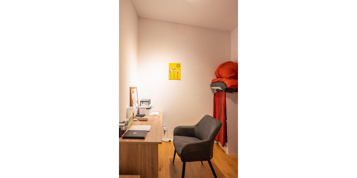 Dachgeschoßwohnung Göttingen Oststadt - 3 Zimmer, 65 m&sup2;, 289.000&euro; | Angebot:25058034