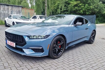 Ford Mustang 23.000 km 29.999 &euro; Northeim 37154