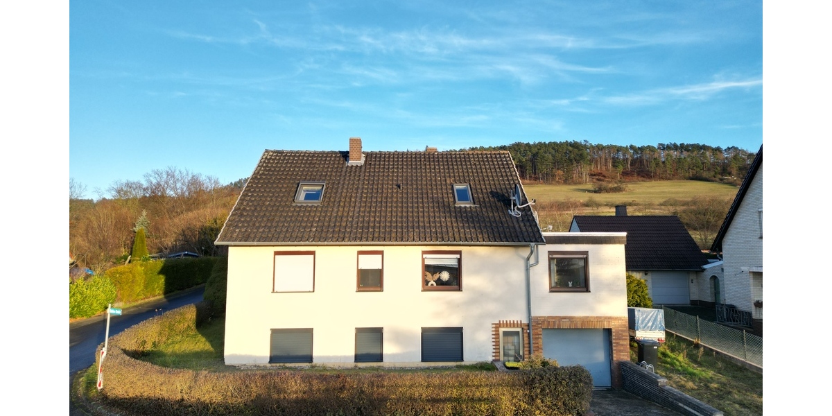 Freistehendes Einfamilienhaus mit viel Platz in schöner Lage von Witzenhausen-Unterrieden - Einfamilienhaus Witzenhausen Neuseesen | Angebot:24862375