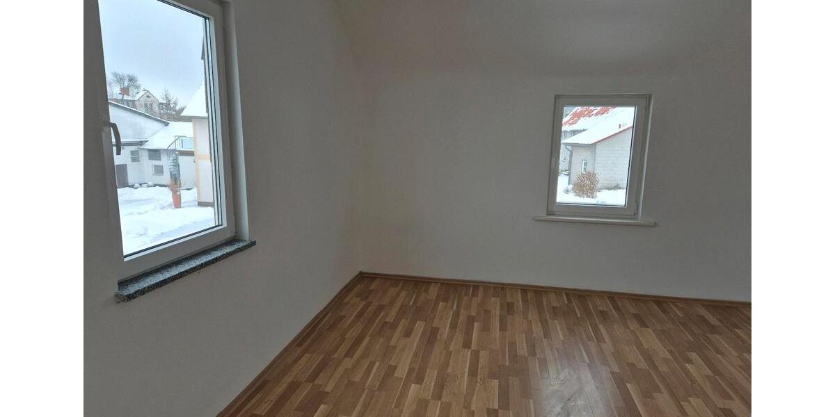 Einfamilienhaus zu vermieten in Holzerode 6 zimmer