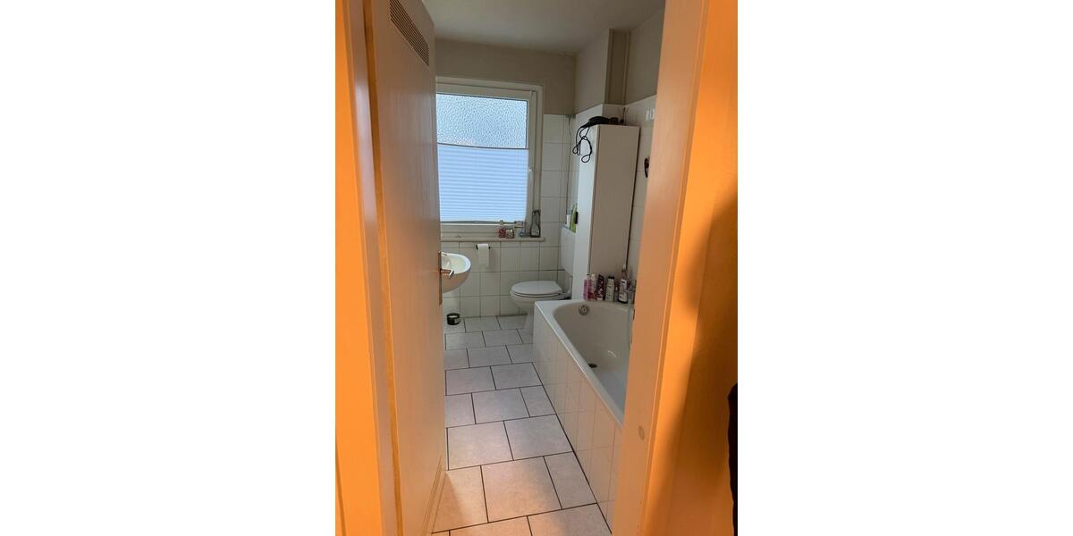 Etagenwohnung Göttingen Oststadt - 3 Zimmer, 15 m&sup2;, 525&euro; | Angebot:25224424