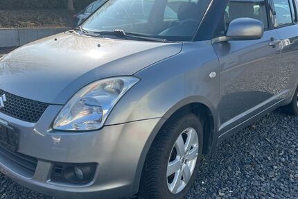 Suzuki Swift 250.000 km 1.900 &euro; Rosdorf 37124