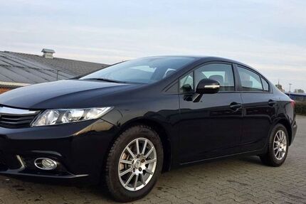 Honda Civic 99.800 km 8.300 &euro; Rosdorf 37124