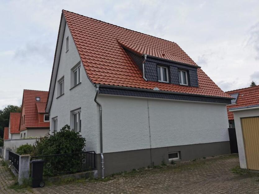 Großes Haus mit 1800qm Grundstück in 37412 Herzberg zu vermieten
