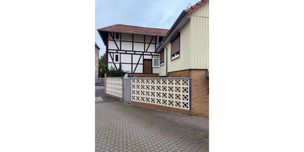 Etagenwohnung Gieboldehausen - 5.5 Zimmer, 245 m&sup2;, 1.250&euro; | Angebot:24442413
