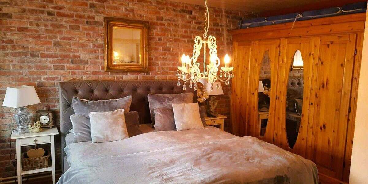 Mehrfamilienhaus, Wohnhaus Hann. Münden - 7 Zimmer, 306 m&sup2;, 299.000&euro; | Angebot:25738657