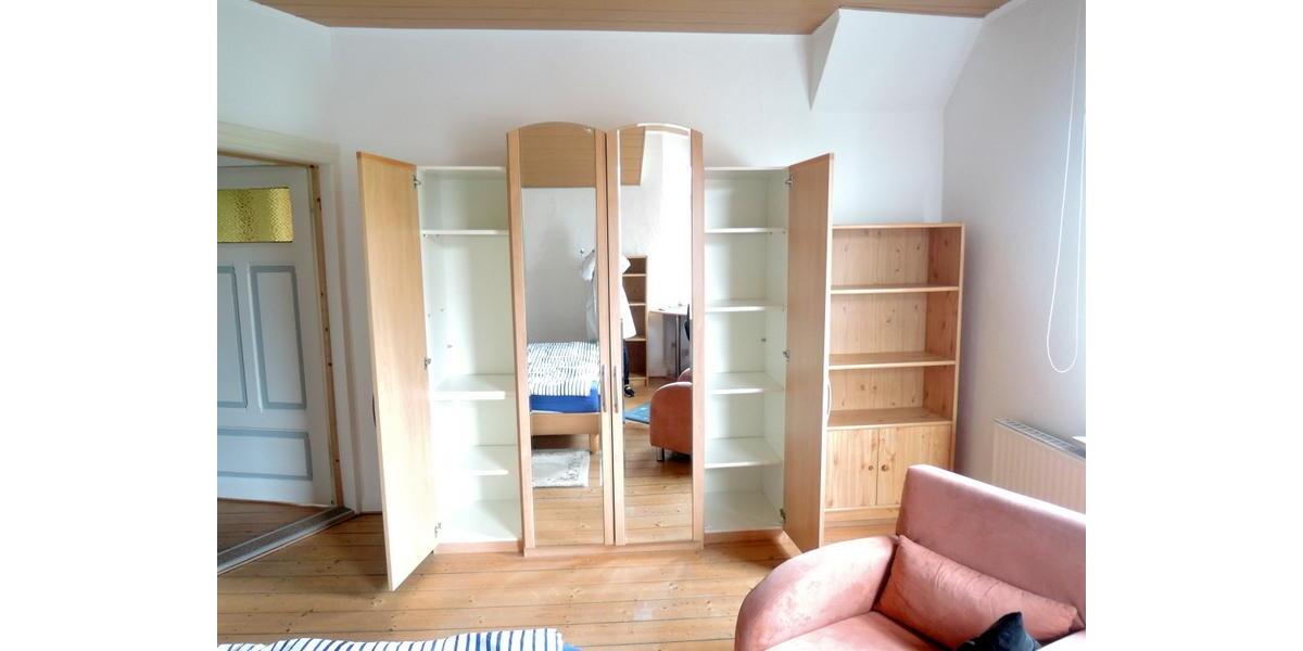 Dachgeschoßwohnung Northeim - 4 Zimmer, 95 m&sup2;, 750&euro; | Angebot:26549604