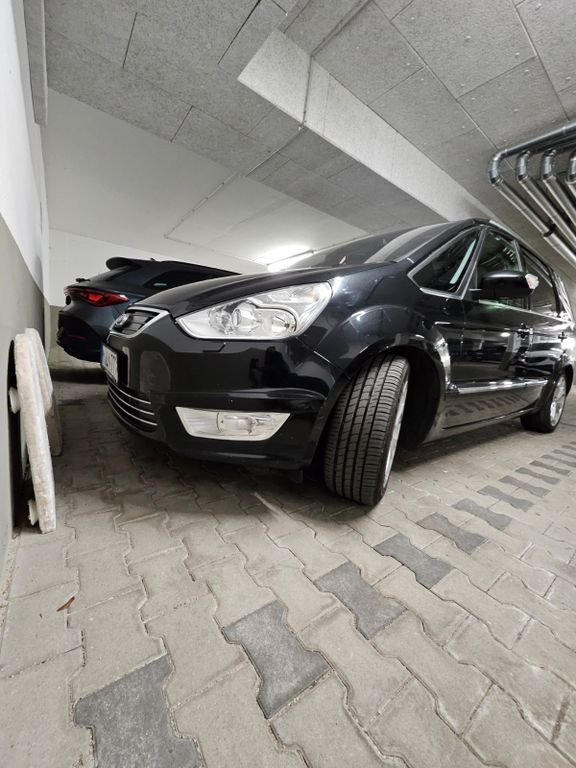 Ford Galaxy 294.000 km 7.380 € Hann. Münden 34346