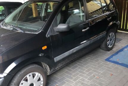 Ford Fusion 99.834 km 2.640 &euro; Göttingen 37073