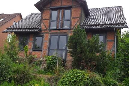 Haus Hardegsen - 7 Zimmer, 177 m&sup2;, 420.000&euro; | Angebot:27216258