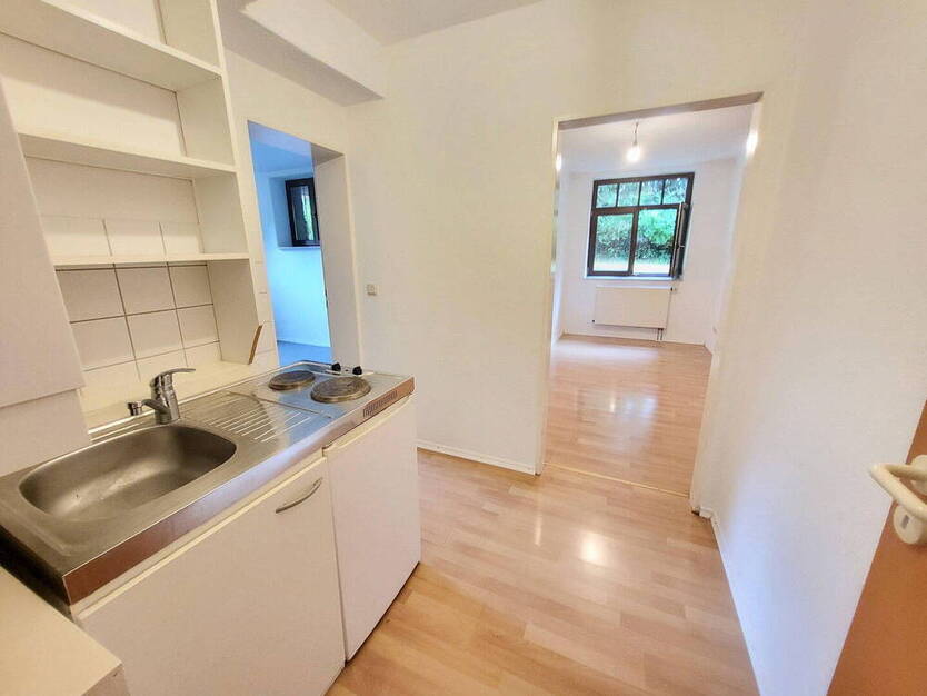 OSTVIERTEL, Bestlage! Uni-nah! 2-Zimmer-Studenten-Single-App. HFW Sout. links
