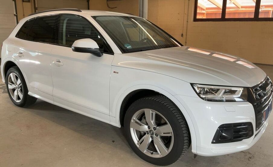 Audi Q5 106.000 km 26.999 € Fuldatal (Kassel) 34233