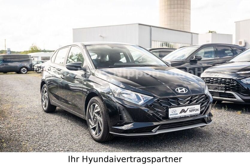 i20