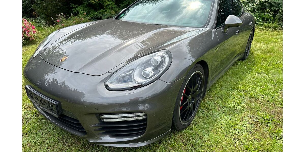 Porsche Panamera 81.654 km 42.900 &euro; Bodenfelde 37194