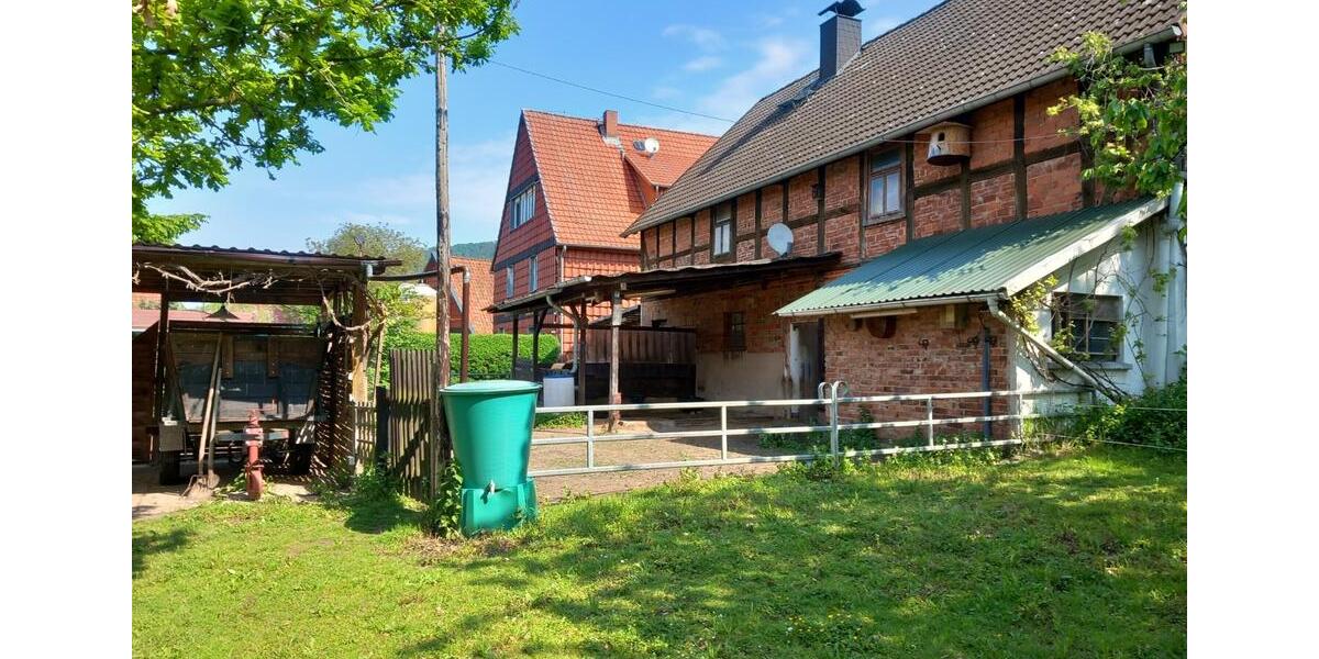 Charaktervoller Resthof in traumhafter Lage 7 zimmer