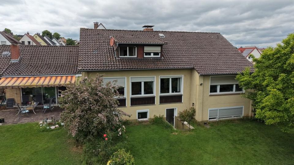 Einfamilienhaus Northeim - 10 Zimmer, 250 m&sup2;, 350.000&euro; | Angebot:26851257
