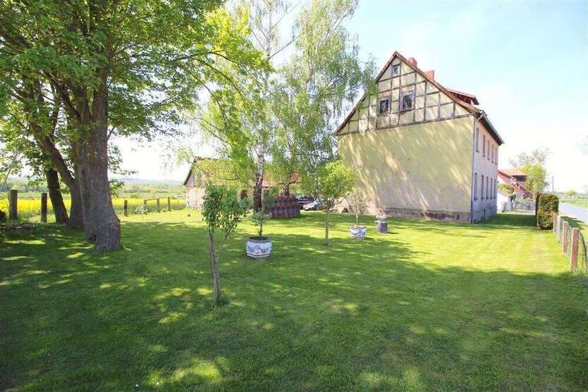 Haus zum Kaufen in Katlenburg-Lindau 315.000 € 294 m²